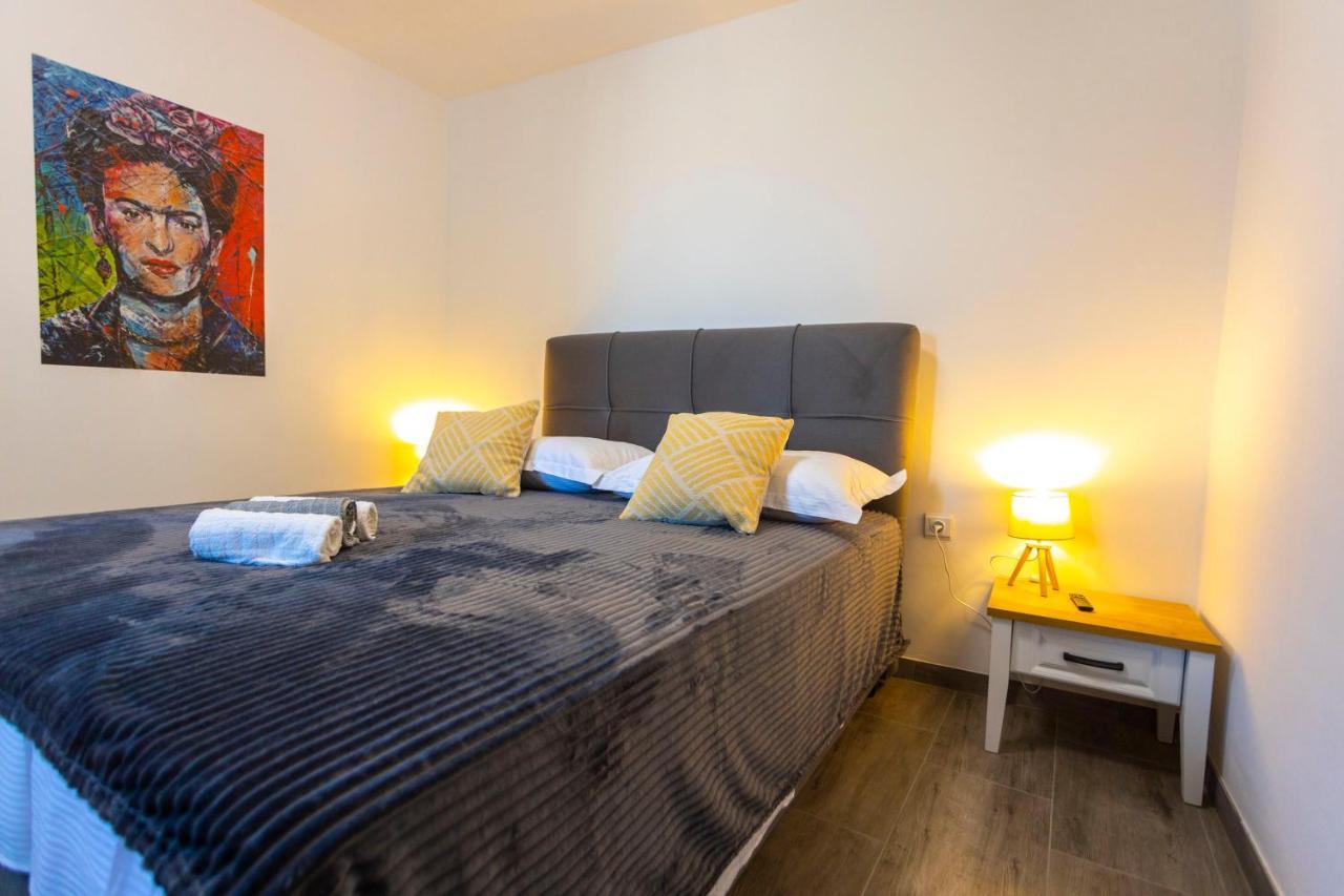 City Apartment Nora, Old Town Located, Free Parking Макарска Екстериор снимка